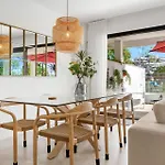 Vivi Homes - Ricos شقة إِستيبونا