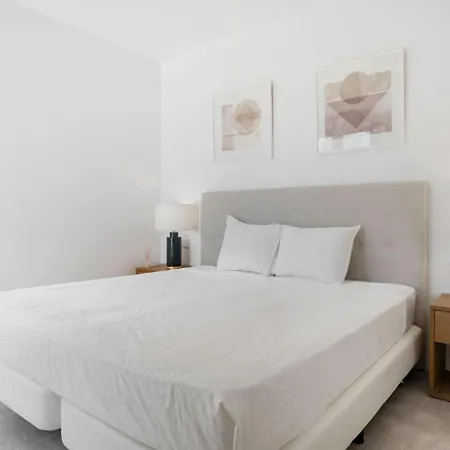 Vivi Homes - Ricos Appartement