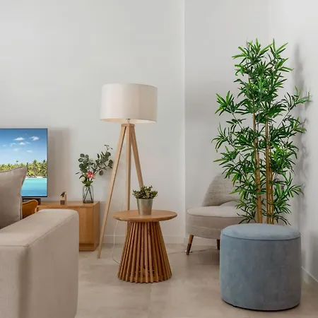 Vivi Homes - Ricos Appartement Estepona