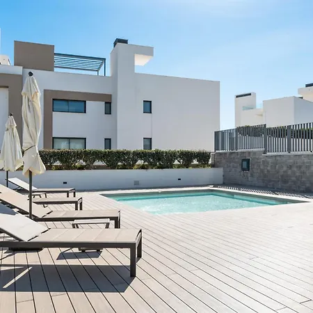 Vivi Homes - Ricos Appartement *