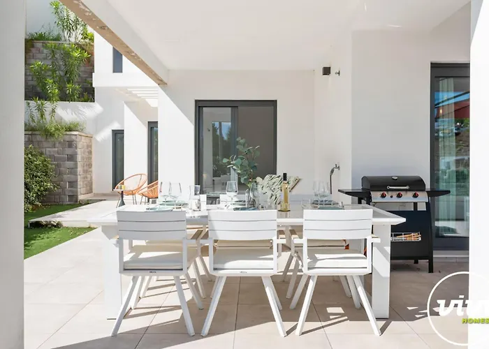 Apartment Vivi Homes - Ricos *