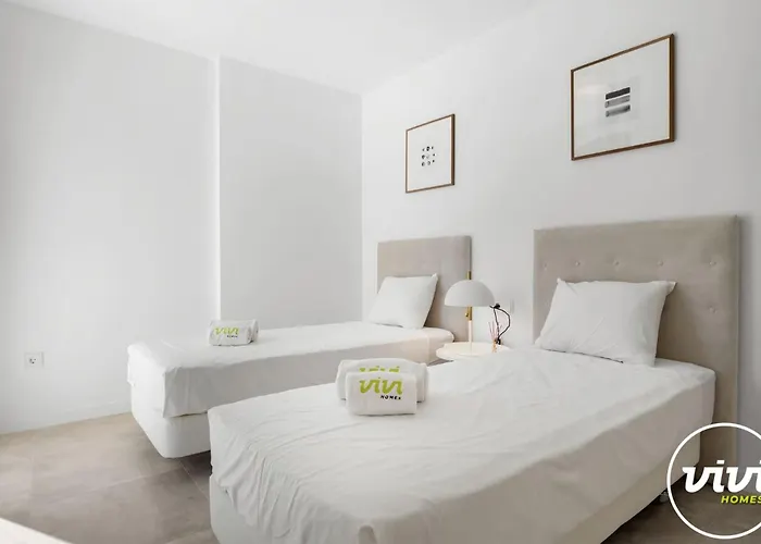 Vivi Homes - Ricos Διαμέρισμα Εστεπόνα